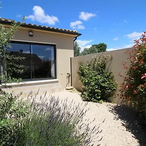 Le Clos De La Montagnette - Maison Avec Parking Et Jardin Hébergement de vacances LʼIsle-sur-la-Sorgue